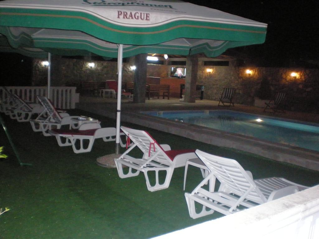 טיווט Apartments Vila Lazarevic מראה חיצוני תמונה